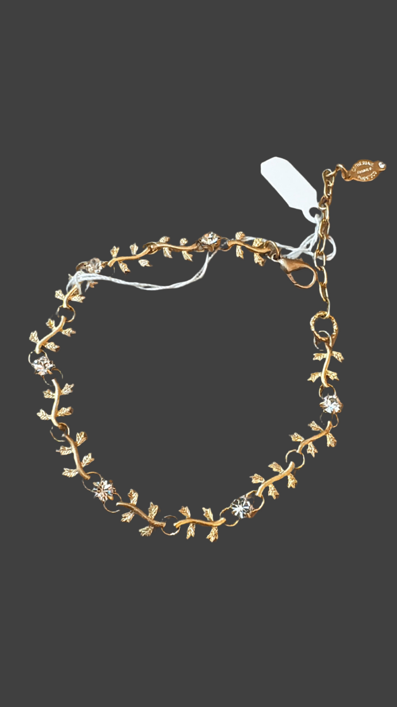 La Vie Golden Vine Bracelet