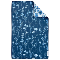 crae Blue Willow hand towel, blue and white hand towel, reversible hand towel, microfiber hand towel, waffle weave towel, kitchen hand towel, bathroom hand towel, powder room towel, blue willow decor, absorbent hand towel, decorative kitchen towel, reversible microfiber towel, Oh Meredith home