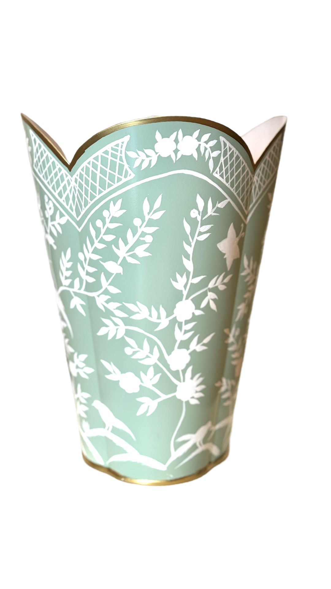 Chinoiserie Wastepaper Basket
Green and White Wastepaper Basket
Hand-Painted Chinoiserie Basket
Scalloped Edge Wastepaper Basket
Floral and Bird Design Wastepaper Basket
Luxury Wastepaper Basket