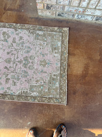 Vintage Turkish Runner Rug | Faded Blush Pink & Turquoise | 2'9½" x 9'11"