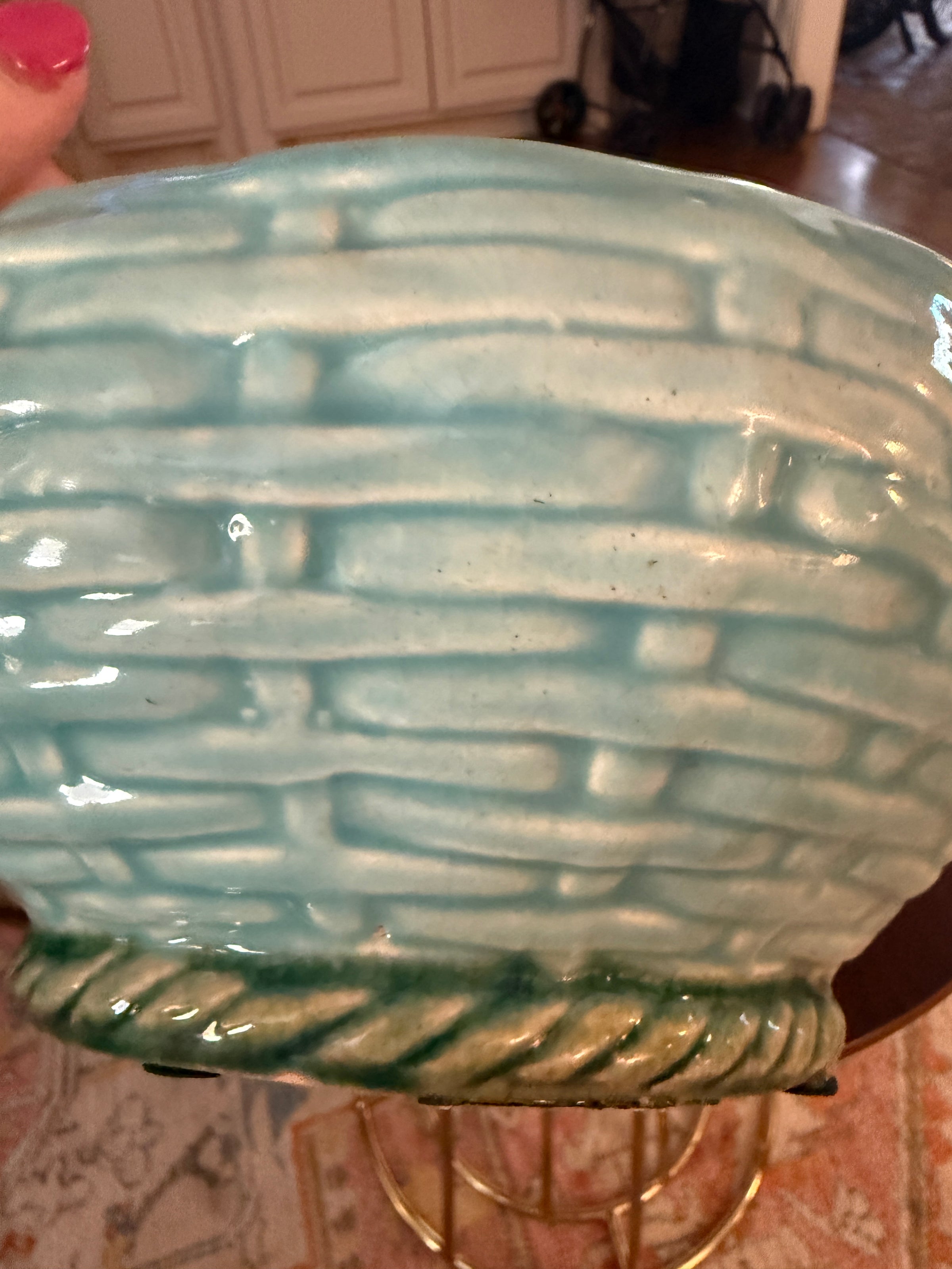 Vintage Majolica Frog Basketweave Lidded Bowl