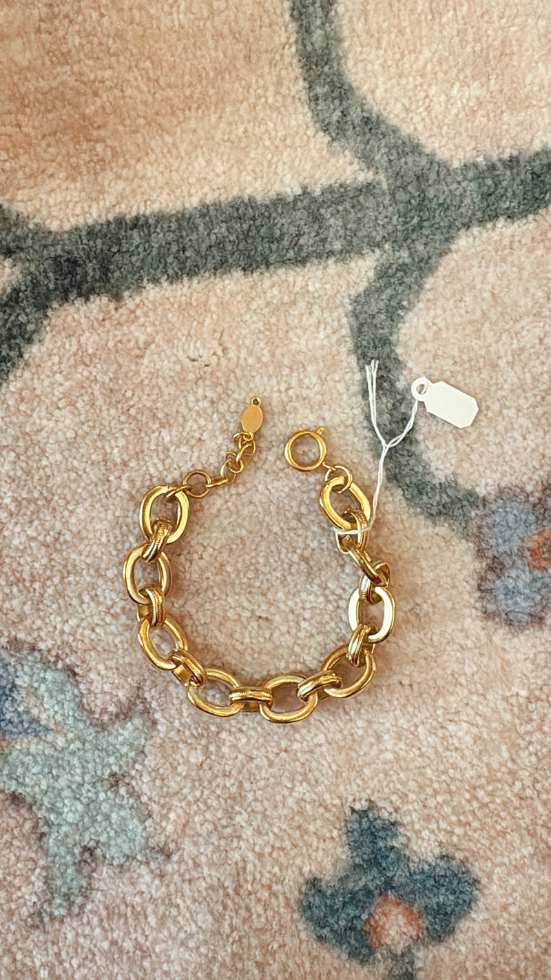 La Vie Oval Linked Bracelet