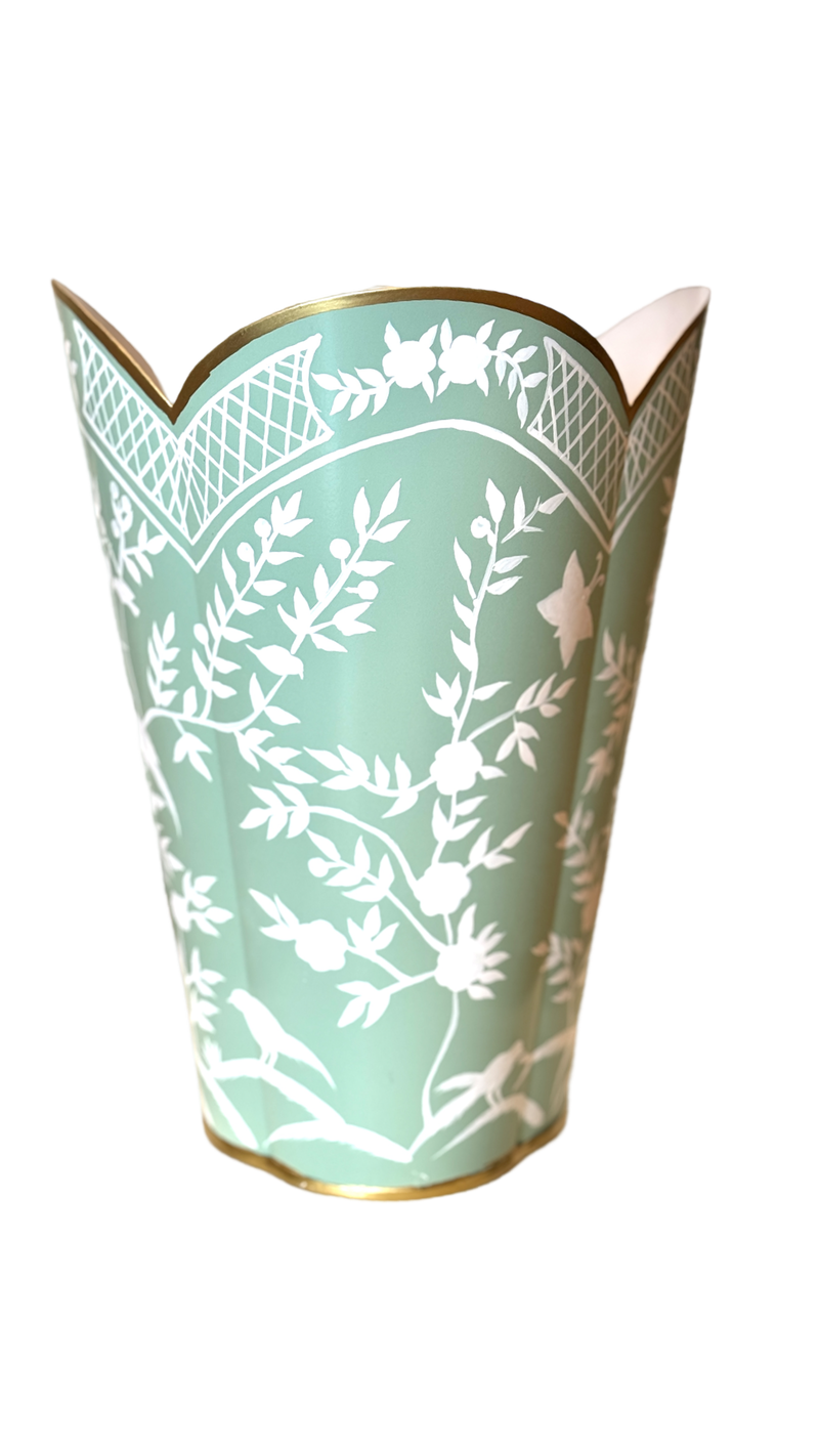 Grass Green/ White Chinoiserie Scalloped Wastepaper Basket