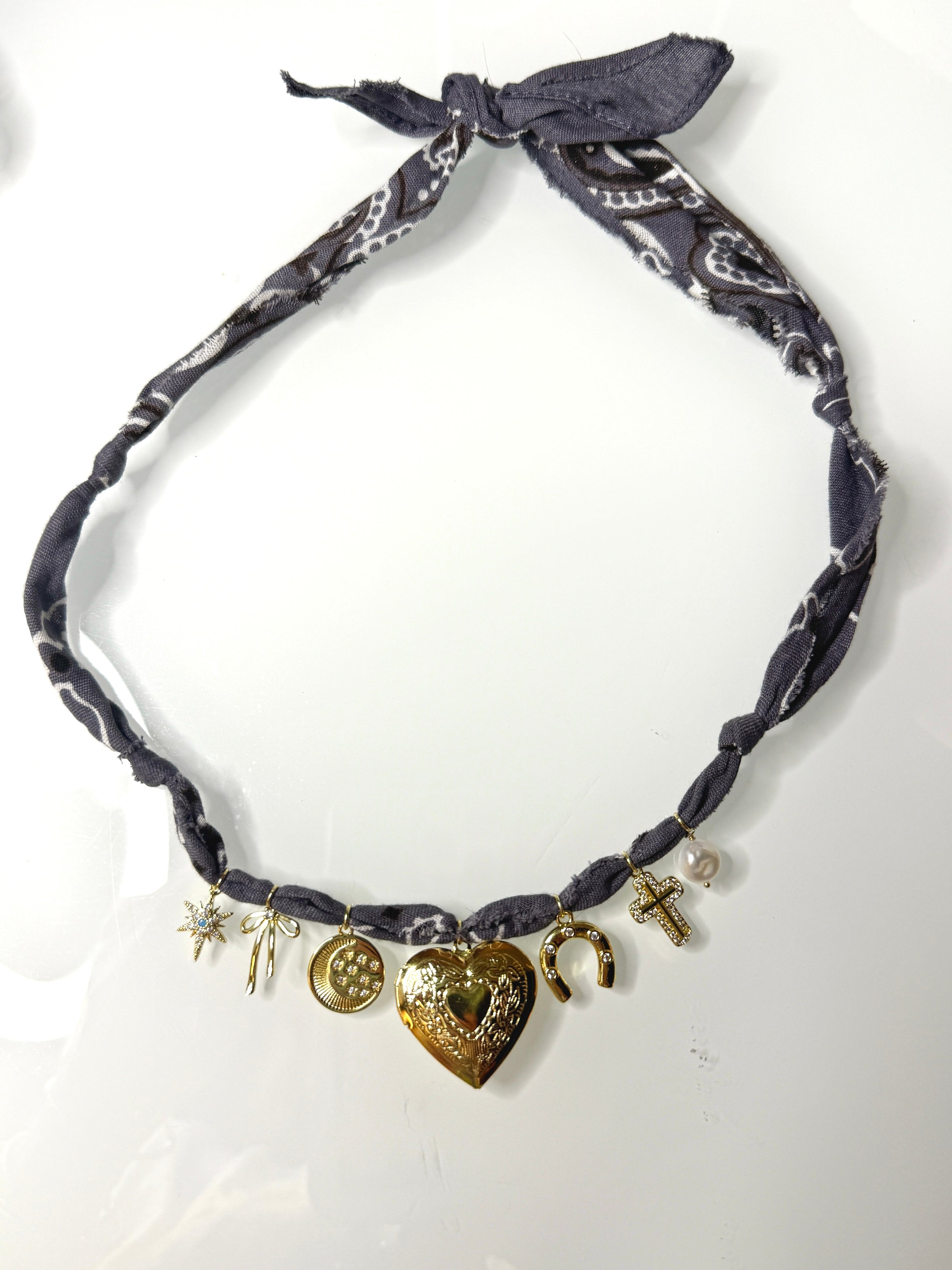 Mandriana bandana necklace, charm necklace, heart and horseshoe necklace, handmade boho jewelry, vintage gold charms, talisman necklace, lucky girl necklace, bohemian accessory, adjustable tie necklace, statement bandana choker