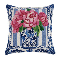 Pretty Petals Hook Pillow Sally Eckman Roberts