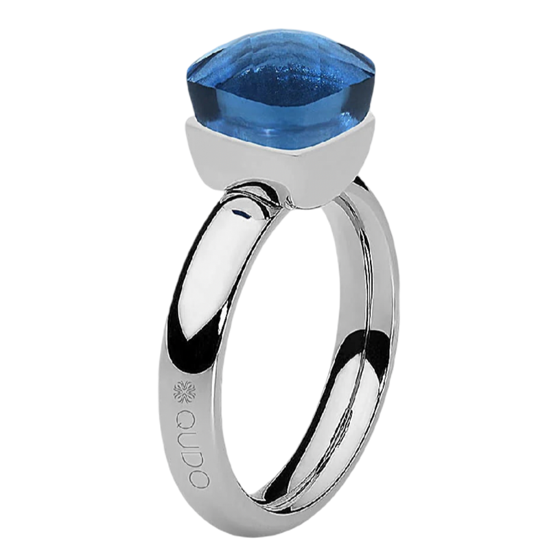 QUDO_Firenze_ring_dark_blue_crystal_ring_blue_statement_ring_QUDO_gold_ring_stainless_steel_ring_solitaire_crystal_ring_navy_blue_ring_women_s_fashion_ring_stackable_statement_ring_elegant_crystal_ring_modern_jewelry_ring_blue