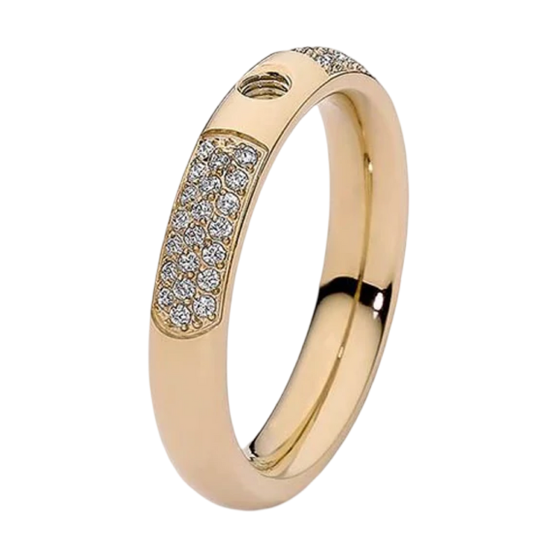 Qudo jewelry, Qudo gold ring, Qudo Deluxe Small ring, interchangeable topper ring, gold stainless steel band, European jewelry design, customizable gold jewelry, Qudo interchangeable system, boutique jewelry ring, Oh Meredith jewelry