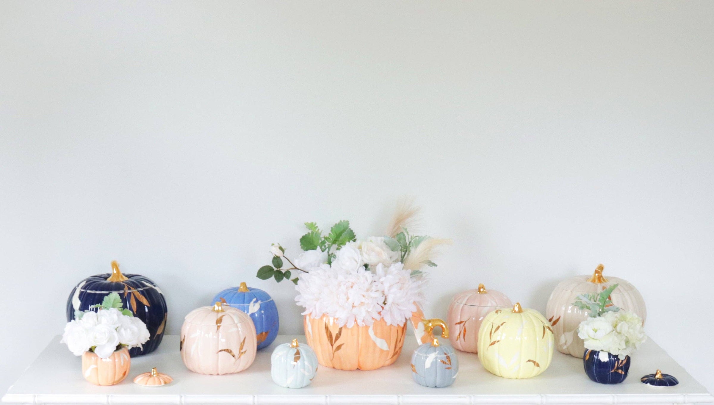 Pumpkin jar, fall home decor, autumn pumpkin jar, 22K gold pumpkin jar, layered leaves pumpkin jar, hand-painted jar, seasonal decor,