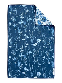 Blue Willow: Reversible Hand Towel: Blue/White / 19x29in