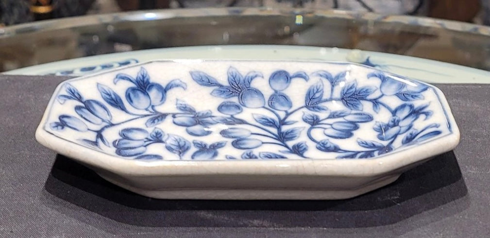 blue and white porcelain dish, hand-painted dish, fleur-de-lis porcelain, decorative hexagonal dish, serving dish, jewelry tray, home decor dish, porcelain decorative tray, elegant porcelain dish, blue and white decor

