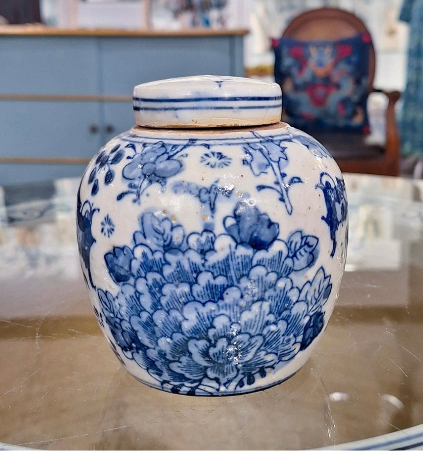 chinoiserie blue and white porcelain lidded jar dannys chinese home decor decorative