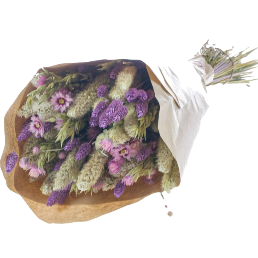 dried lavender bouquet, blush cream dried flowers, spring floral decor, everlasting flower arrangement, trendy dried bouquet, lavender gift bouquet, Netherlands dried flowers, Willow Group floral decor, no maintenance flower gift, natural preserved bouquet