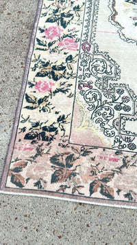 vintage turkish rug, russian floral rug, pink medallion rug, turkish area rug, floral border rug, antique turkish carpet, one-of-a-kind rug, soft pink rug, traditional rug, woven rug