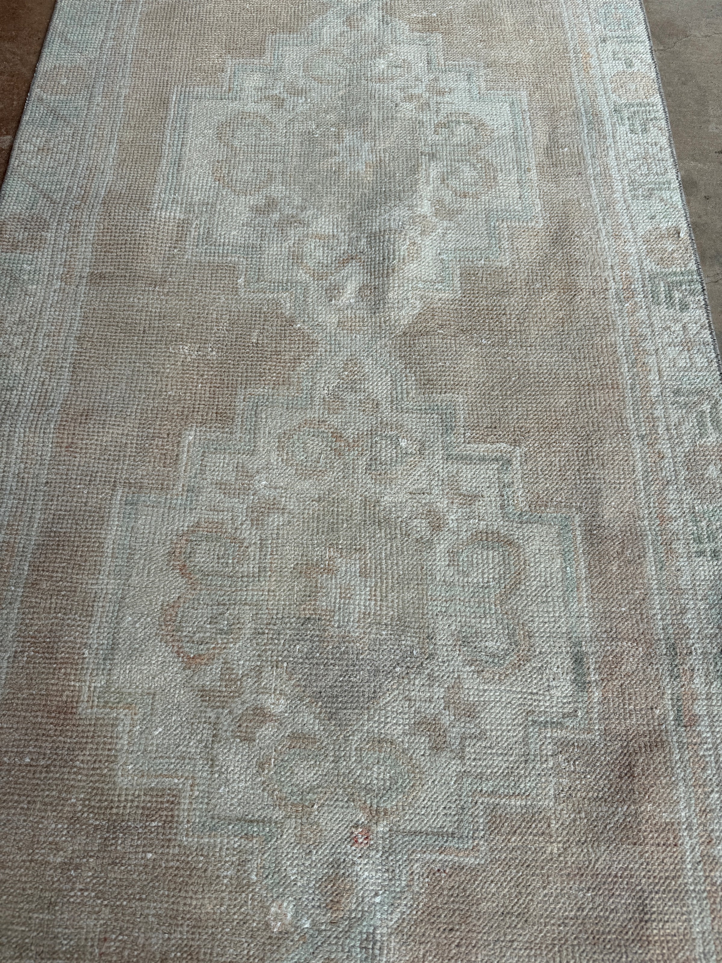 vintage Turkish runner, long Turkish rug, aqua and sand rug, neutral hallway rug, faded Turkish rug, geometric medallion runner, boho farmhouse decor, antique rug runner, 3x10 Turkish rug, distressed 